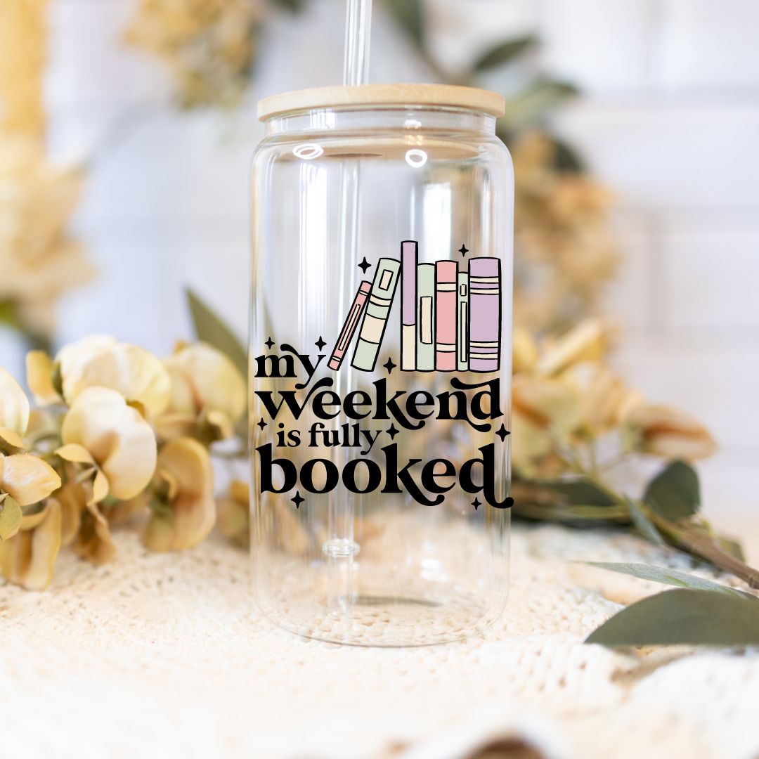 Book Weekend Glass Cup